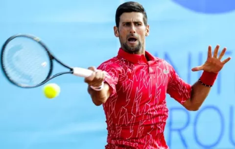 Modelo recibió oferta para seducir a Novak Djokovic y arruinarle luego su reputación