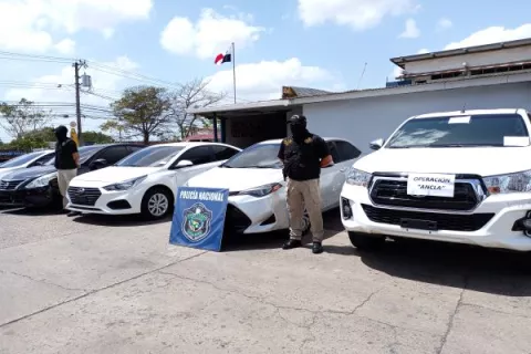 Once autos incautados y ocho detenidos en Panamá Oeste durante  la operación "Ancla"