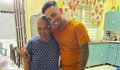 Ozuna sobre su abuela: 'Ella me enseñó que no debo conformarme, que todo se hace de corazón'