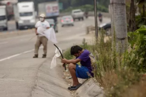 BID calcula 2.8 millones más de pobres en Centroamérica debido a la pandemia de covid-19