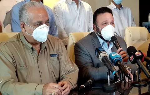 Protestas para denunciar persecución contra Ricardo Martinelli comienzan el 6 de abril