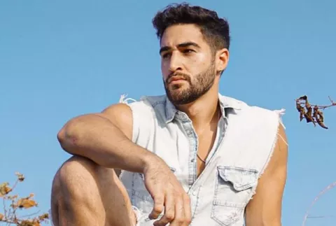 Critican a Ryan Stone por afirmar que le están pagando una 'miseria' a los modelos