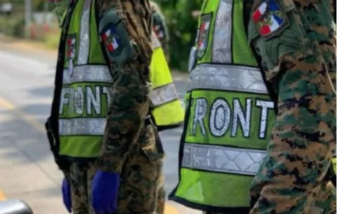 Abren investigación contra unidad del Senafront vinculada a decomiso de presunta marihuana
