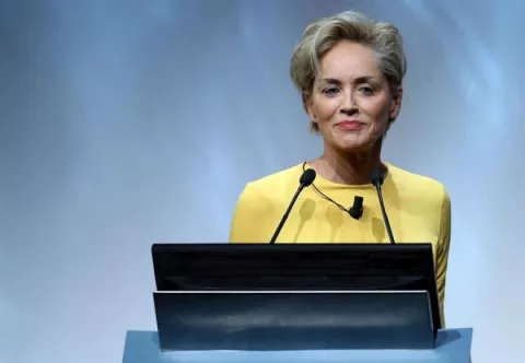 Sharon Stone revela episodios de abuso en Hollywood en sus nuevas memorias