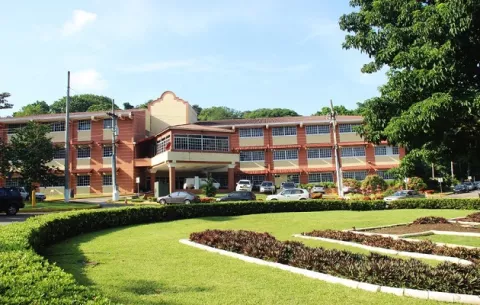 Universidad Tecnológica construirá residencias estudiantiles para sus alumnos de zonas remotas
