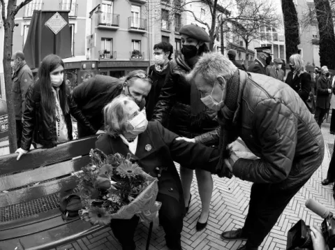 Perdones a medias