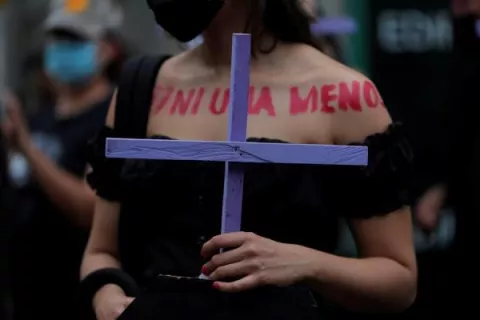 Panamá, atrasado en ratificar un pacto contra la violencia de género en el trabajo
