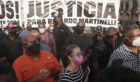 Advierten al Gobierno sobre acoso a juristas del expresidente Ricardo Martinelli