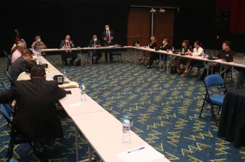 Instalan comisión para reglamentar la Agencia Panameña de Agencia