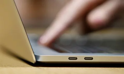 Hackers piden 50 millones de dólares a Apple por imágenes robadas de los futuros MacBook