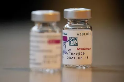 Dinamarca suspende definitivamente la vacuna de AstraZeneca  contra la covid-19, por casos anómalos