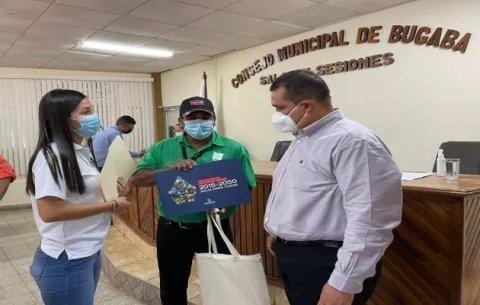 MiAmbiente entrega el Plan Nacional de Seguridad Hídrica a los municipios en Chiriquí