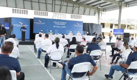 Estudiantes acuden a escuelas particulares, solamente por tutorías
