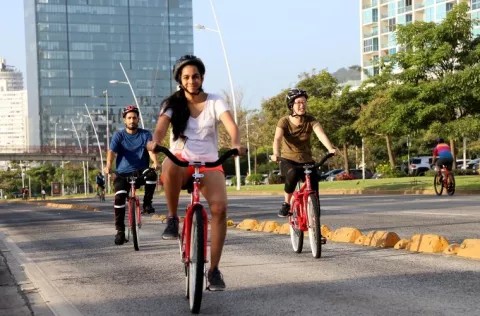 Edificios nuevos en la capital deberán tener estacionamientos también para bicicletas  