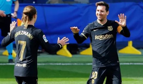 Barcelona mete presión al Alético Madrid por el título en LaLiga