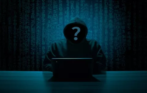 ¡Auxilio! Me ‘robaron’ mi cuenta de redes sociales, ¿ahora qué hago?