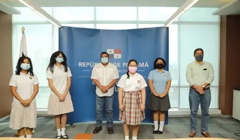 Ganadores del 'Medio Pollito' y del 'Changmarín'