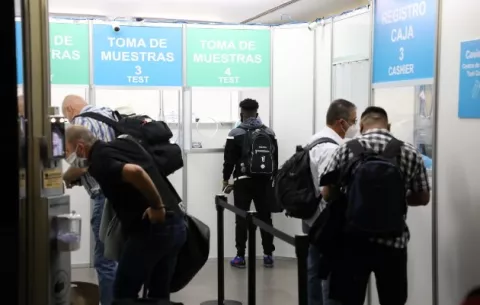 Panamá confirma 15 casos de nuevas variantes de la covid-19