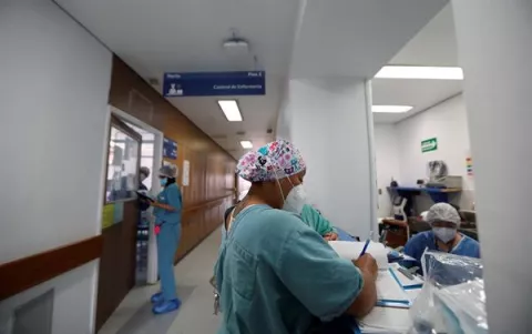 Estados Unidos, Brasil, Colombia y México, peores en manejo de pandemia, según estudio
