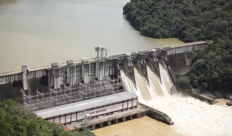 Autoridad de Servicios Públicos advierte que proyecto de ley pondría en peligro varias obras eléctricas