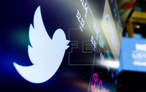Rusia impone multas a Twitter por no eliminar contenidos prohibidos 