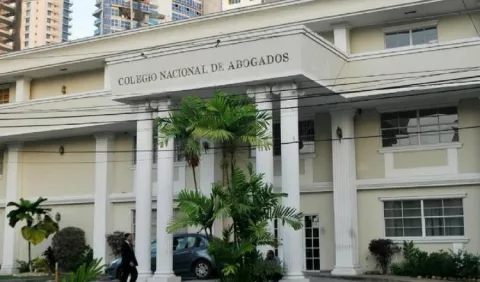 Piden no 'criminalizar' la profesión de abogado