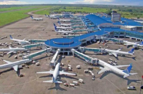 Panamá refuerza sus  normas de desinfección para las  aeronaves que ingresen al país en medio de pandemia de covid-19