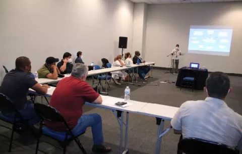 Arap y pescadores de palangre acuerdan trabajar juntos para reglamentar la nueva ley de pesca