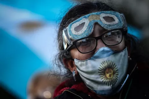 Argentina reporta un récord de 41,080 nuevos casos de covid-19