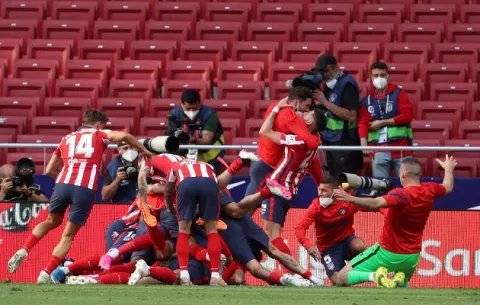 Real Madrid y Atlético cumplen los deberes; la Liga se definirá en la última fecha
