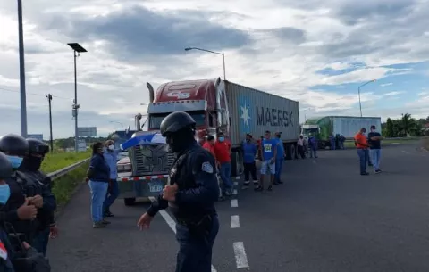 Panamá le  aplicaría  retorsión a camioneros de países discriminadores 