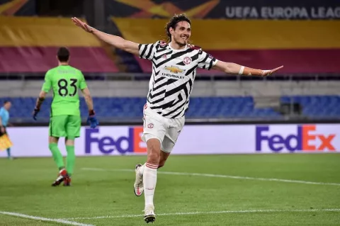 Edinson Cavani acaba con la maldición del Manchester United en semifinales de Europa League