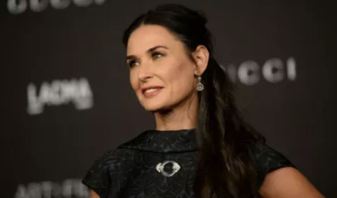 Demi Moore vive con sus nueve perros