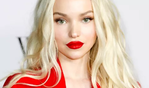Dove Cameron: Triunfos y dificultades en su carrera profesional