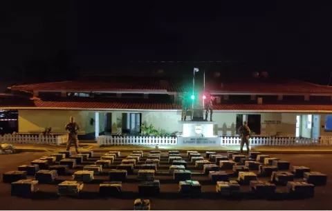 Incautan 2,714 paquetes de presunta droga en operativos en Colón y Chiriquí
