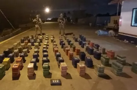 Senan incauta 501 paquetes de presunta droga al norte de Isla Grande en Colón