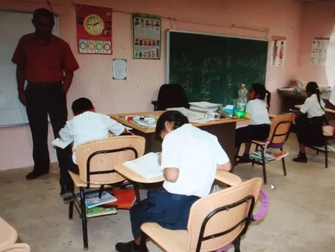 Más de veinte escuelas multigrados en Panamá Oeste requieren de tanques de agua potable