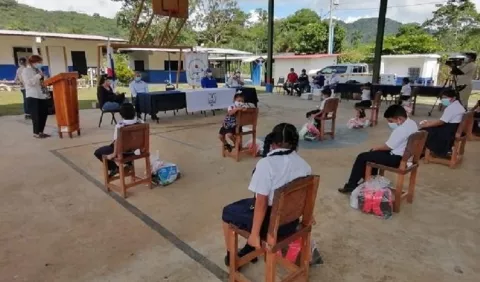 Vaticinan que más escuelas no inicien hoy clases semipresenciales