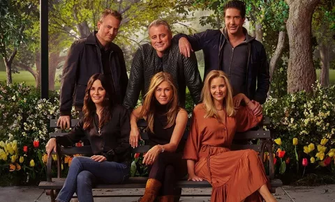 Reencuentro de 'Friends': Seis amigos con demasiados invitados