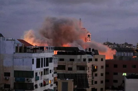 La tregua entre Israel y Hamás en Gaza entra en vigor