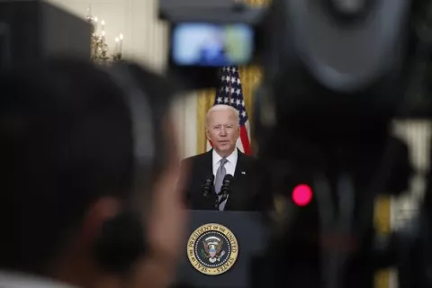 Joe Biden expresa su apoyo a un alto el fuego durante una llamada con Netanyahu