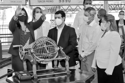 A la Lotería Nacional de Beneficencia hay que hacerle un exorcismo total