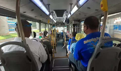 Movilización en metrobuses se mantiene igual, a pesar de aumento de aforo a 64 pasajeros