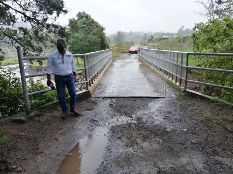 Se inician trabajos de dragado y canalización en ríos y quebradas de Tierras Altas    