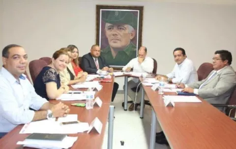 CDN del PRD se rebela contra Pedro Miguel González y pide su renuncia, por cuestionar al Gobierno