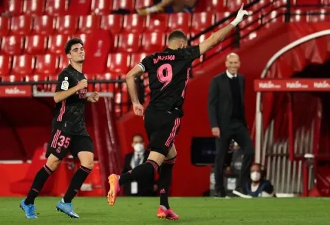 Real Madrid mantiene con vida las esperanzas de ganar el título de LaLiga