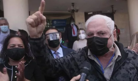 'Aberrante' actuación de la jueza Elkis Martínez contra Ricardo Martinelli 