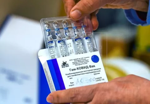Panamá descarta comprar las vacunas rusa y china contra la covid-19