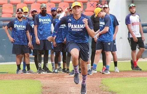 Rodrigo Merón sobre la preselección juvenil: '80% de los convocados han dicho presente'