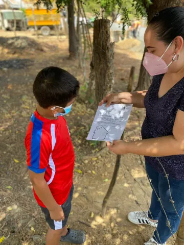 Fortaleciendo la educación en áreas apartadas del país